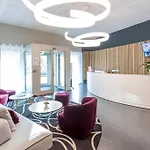 Nemea Elypseo Port Lägenhetshotell Strasbourg