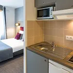 Lägenhetshotell Nemea Elypseo Port 3*