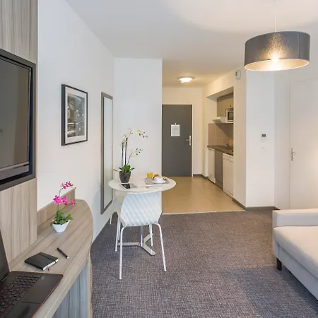 Nemea Elypseo Port 3* Štrasburk