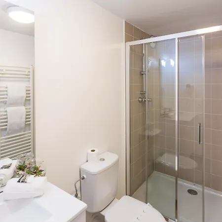 Nemea Elypseo Port 3*