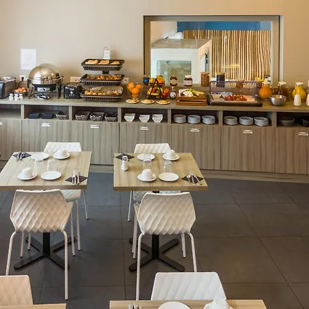 Lejlighedshotel Nemea Elypseo Port