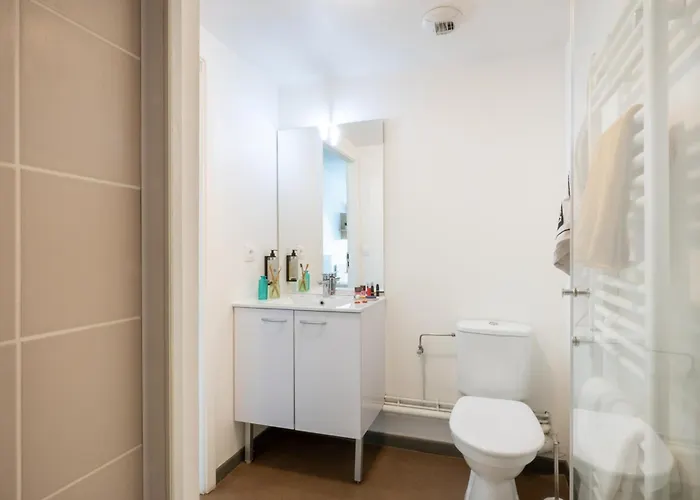 Nemea Elypseo Port Aparthotel Straßburg