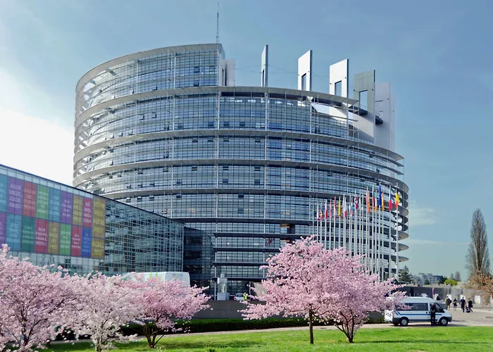 Aparthotel Nemea Elypseo Port 3*