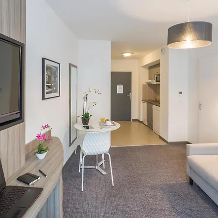 Nemea Elypseo Port 3* Strasbourg