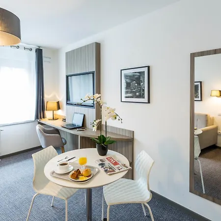 Lägenhetshotell Nemea Elypseo Port Strasbourg