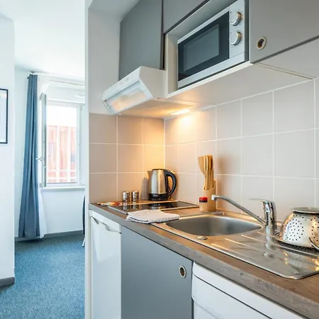 Nemea Elypseo Port 3* Strasbourg