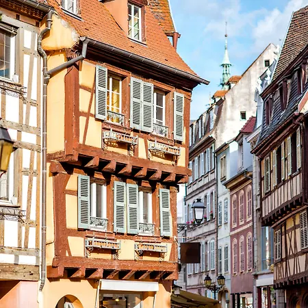 Nemea Elypseo Port 3* Strasbourg